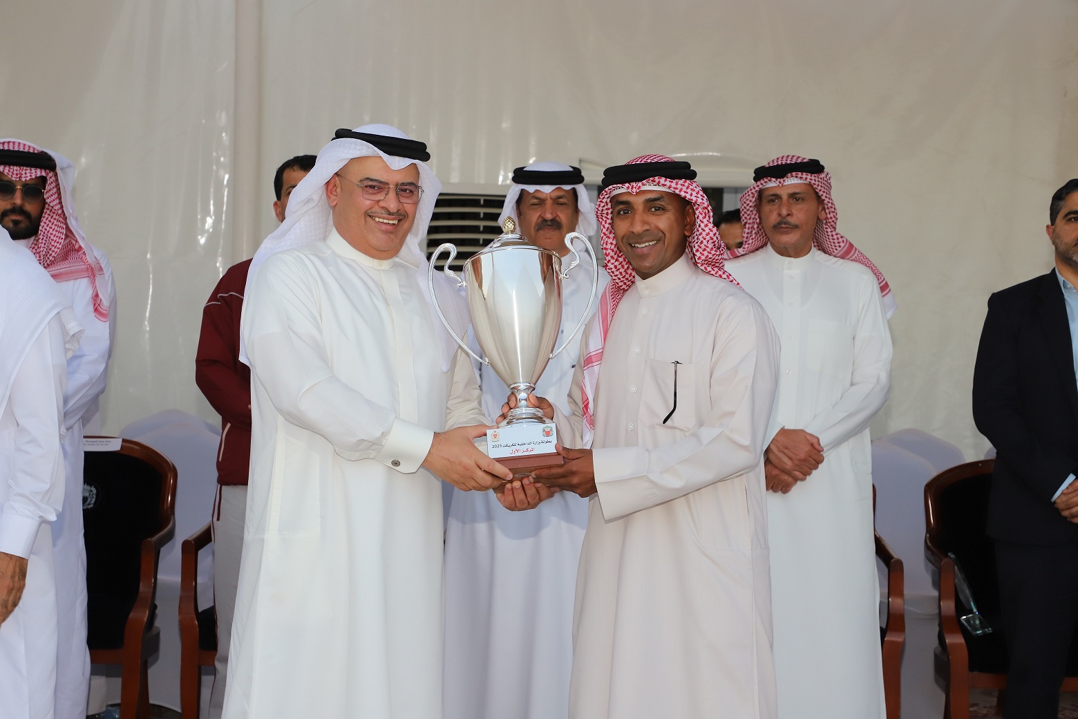 رئيس الأمن العام يشهد ختام بطولة وزارة الداخلية المفتوحة للكريكت ويكرم الفائزين فيها<